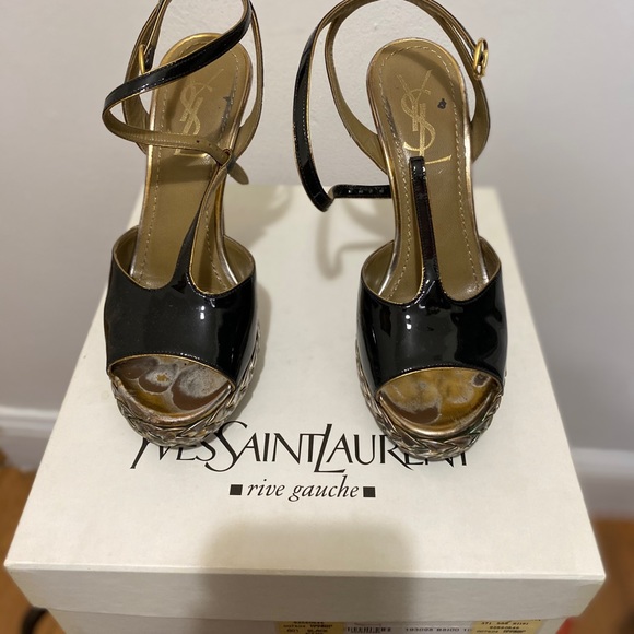 Heels - Picture 2 of 3